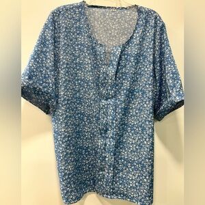 XL Floral Blue Women's Top